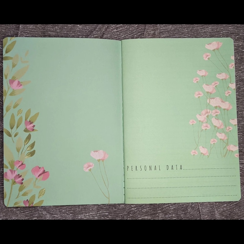 Black Notebook - Picture 2 of 4